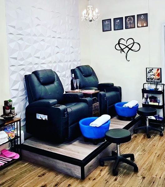 アイケア salon HAIR SALON IWASAKI 粉浜店 | Kohama Shopping Street, in the